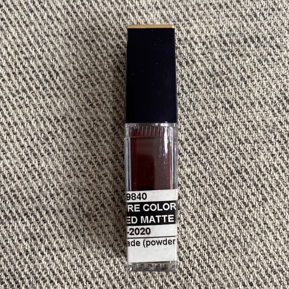 NWOT Estée Lauder Whipped Matte Lip Color - Picture 3 of 4